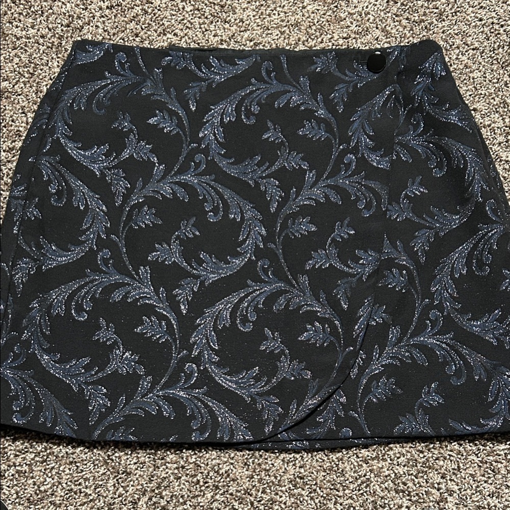 LOFT Elegant Black and Blue Patterned Pencil Skirt